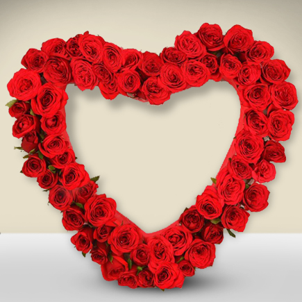 50 Roses 'Heart Shaped' (Red & White)